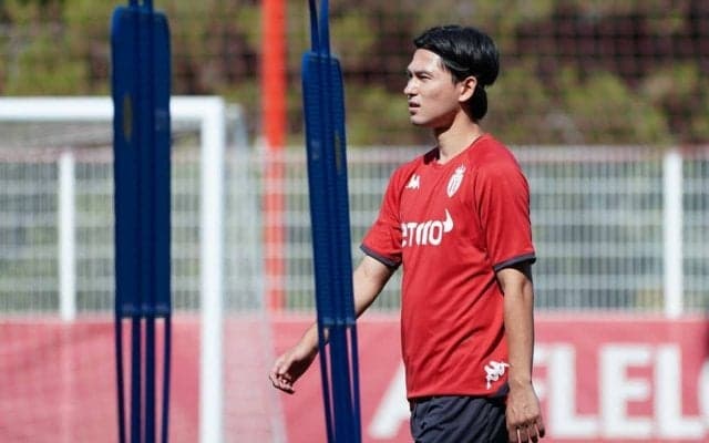 ｢最高ォォォォォォォ｣!! モナコ・南野拓実の｢高すぎるジャンプ｣をモナコ公式が投稿! 日本代表エースのトレーニング姿が話題