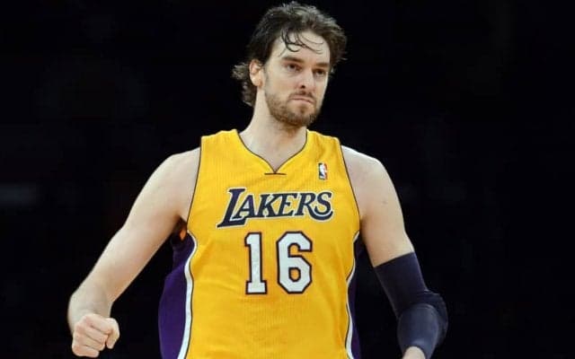レイカーズがパウ・ガソルの背番号「16」を永久欠番に…来年3月にセレモニー実施