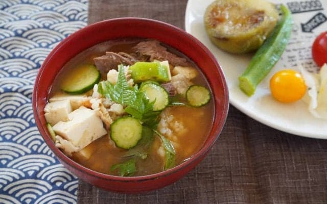 夏に「みそ汁」を飲むメリットとは。医師・管理栄養士が解説