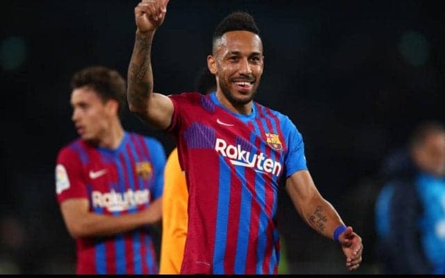 チェルシーがオーバメヤン獲得に接近？　M・アロンソを含めたオファー打診か