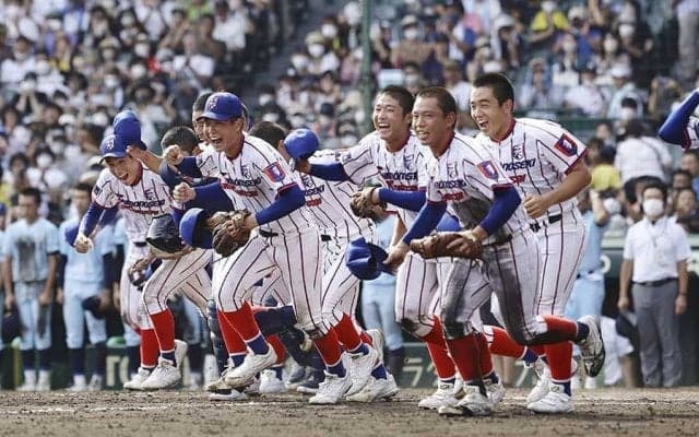 【高校野球】下関国際はなぜ大阪桐蔭＆近江の“主役”を倒せた？　旋風呼んだ「弱者の野球論」
