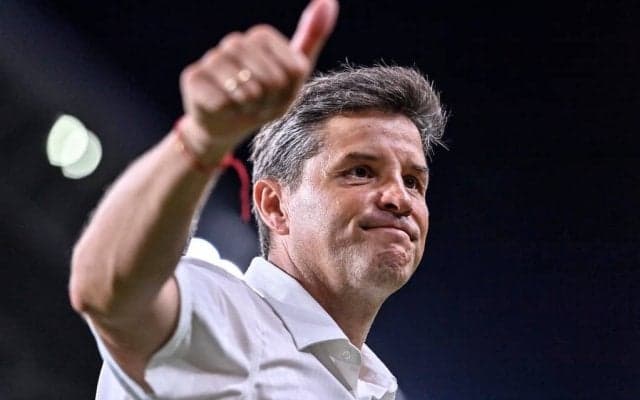 リカルド・ロドリゲス監督が「アンフィールドのよう」と称賛したスタジアムの力【浦和レッズと名古屋グランパスの対戦に見えた「Jリーグのあるべき姿」】(2)