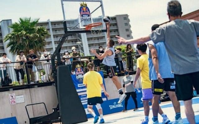 Red Bull Half Court 2022がいよいよJapan Final - 8.28（日）横浜赤レンガ倉庫（横浜市）で決戦