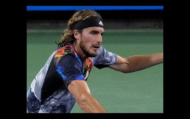  チチパスがメド破り決勝進出 