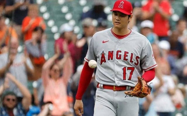 大谷翔平8敗目、敵地メディアは判定に同情　胃腸炎降板の裏で「いくつか際どいのが…」