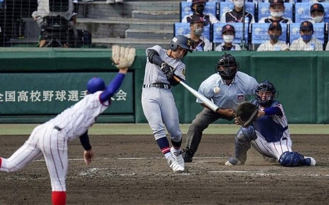【高校野球】仙台育英“全試合継投”で悲願の東北勢初優勝　深紅の大優勝旗がついに“白河の関”越え