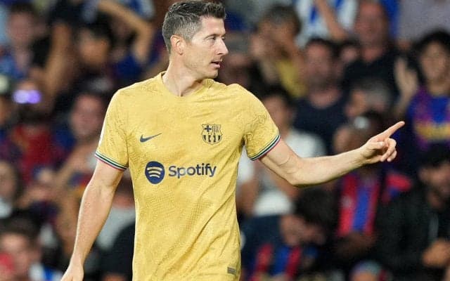 さすがの決定力!! レヴァンドフスキが34歳の誕生日にラ・リーガ初ゴールで自ら祝砲