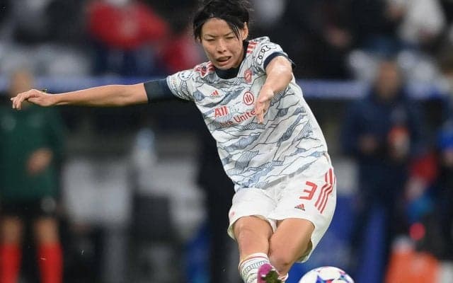 バイエルン熊谷紗希がユナイテッド相手にダメ押し弾、加入後初のタイトルも獲得