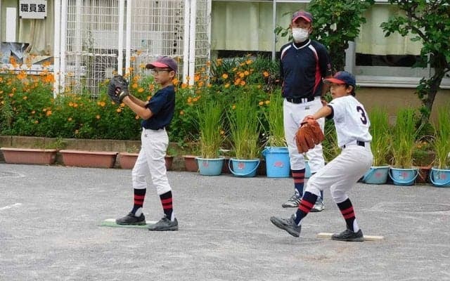 「自分と同じ思いをさせたくない」　少年野球の監督がこだわる球数管理と複数ポジション
