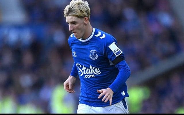 チェルシー、ゴードン獲得に97億円オファーか