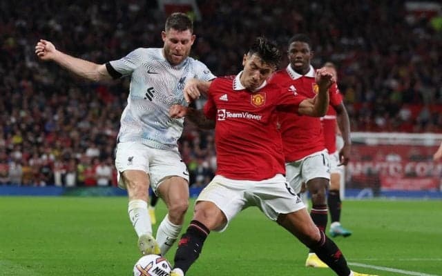 「リバプール撃破の立役者」リサンドロ・マルティネスの”圧巻パフォーマンス”に賛辞集まる! ファンからは「この試合で惚れた」の声