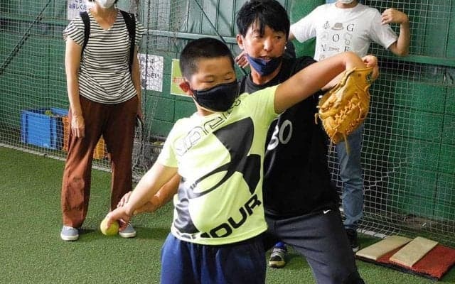 「キャッチボールは中級者向け」　強豪少年野球チームの監督が初心者に伝えたい投げ方