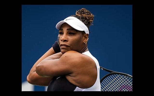  元女王セリーナ 全米会場で練習 