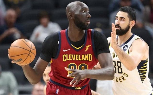 229センチの長身を誇るタッコ・フォール、中国のクラブと契約合意か