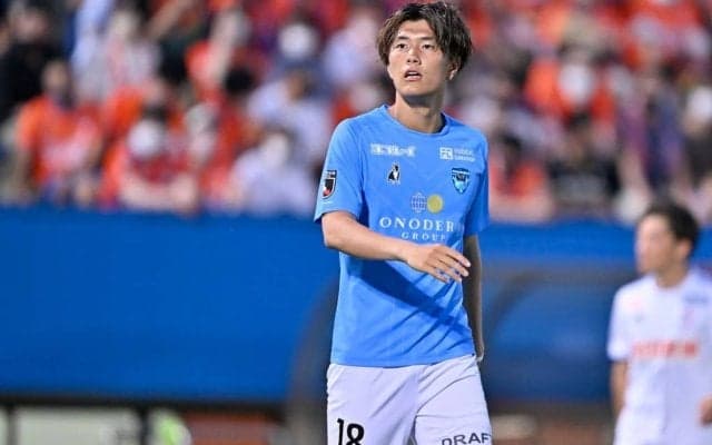 【J2第33節プレビュー「ラスト10試合」】「逃げる」首位・横浜FCは「目下得点王」とキャプテンがカギを握る！2位・新潟は“復活のストライカー”「第20節以来のゴール」に期待！(2)