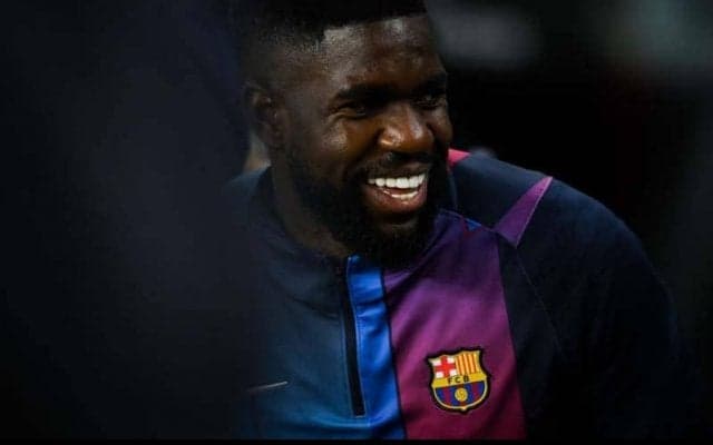 バルサからレッチェに加入したユムティティが空港での熱烈歓迎に早速感極まる「とっても嬉しそう」「頑張ってほしい！」