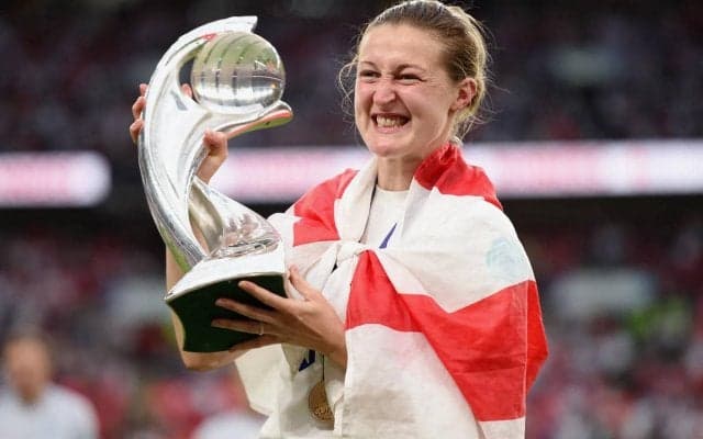 「肺に穴が開いてしまった」引退の理由は鍼治療の事故、日本キラーでもあるイングランド女子代表のレジェンドが告白「誰にも起こらないようにする」