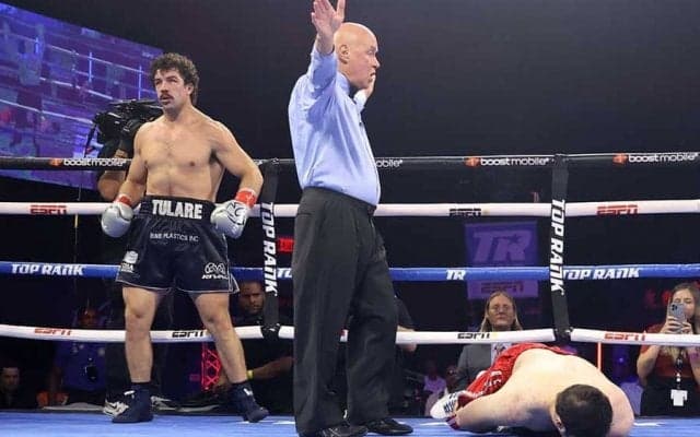 失神直後の追撃打で44秒KO　ボクシングヘビー級に米戦慄「コンビネーションで粉砕」