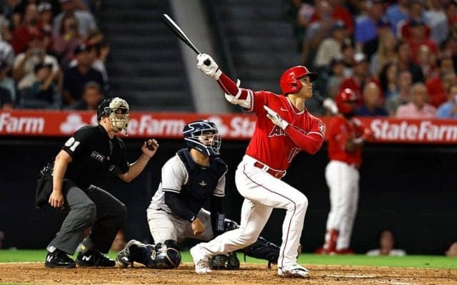 大谷翔平、ヤ軍相手に勝ち越し29号！　低めスプリット打ちに米記者仰天「なんて男だ」