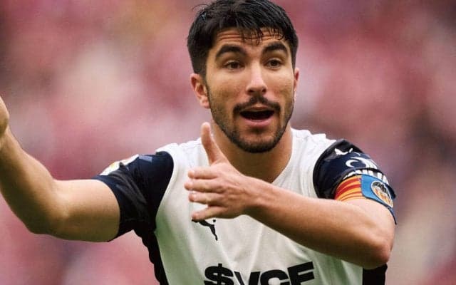 スペイン代表MFソレールがPSGと合意？ バレンシアは土壇場で契約延長を打診か