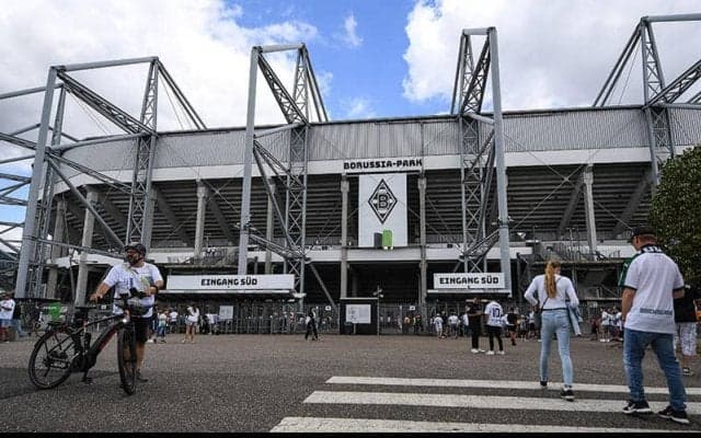 ボルシアMG、トゥールーズのU-21フランス代表MFエングムを獲得