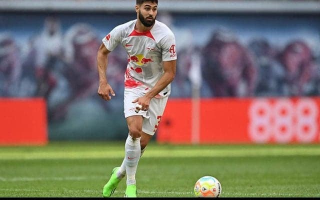 チェルシー、20歳CBグヴァルディオラに125億円投下へ！ 来夏の獲得を目指す