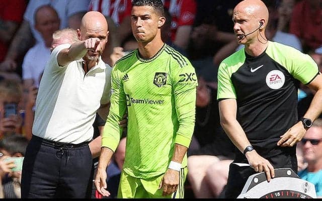 C・ロナウドは少なくとも今夏はユナイテッド残留へ！　テン・ハグが残留を主張