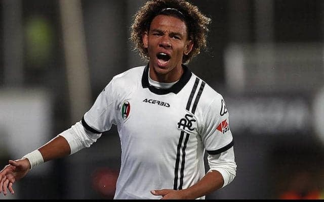 サッスオーロが2人の若手フランス人アタッカーを補強！