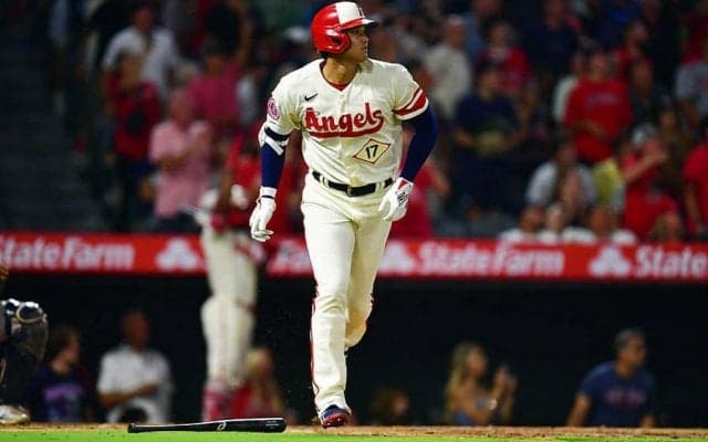 大谷翔平、衝撃30号でまたMLB初の偉業誕生　ルースも未達の記録「30本＆10勝」を達成