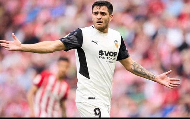 バレンシアFWマキシ・ゴメス、トラブゾンスポルに加入