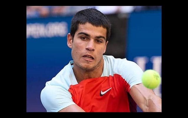  アルカラス 2年連続3回戦へ 