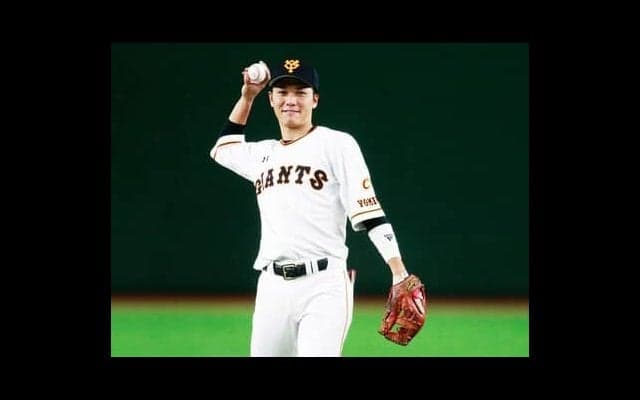 巨人・坂本勇人の「後継者」を本気で探してみた。現役高校生・大学生で唯一候補に挙がったのは、あの名門校の元主将！