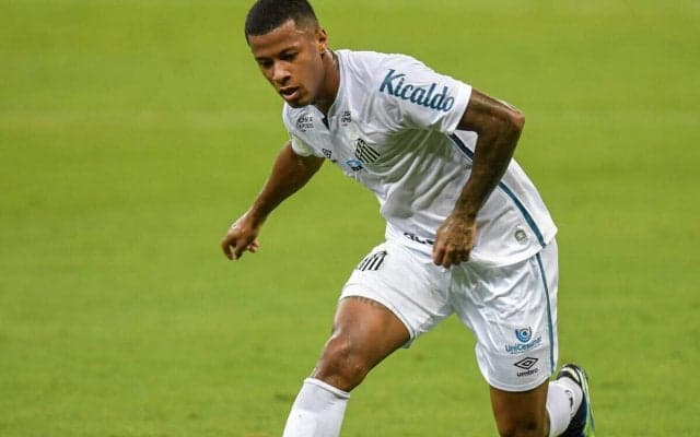 スポルティングCPがエストリルからブラジル人WGアルトゥールを完全移籍で獲得