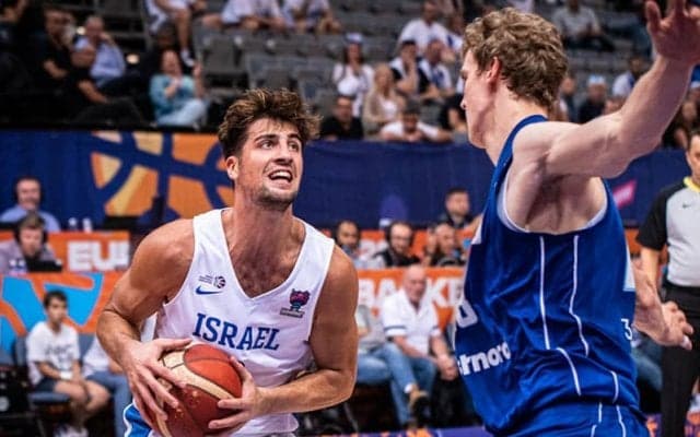 イスラエルがフィンランドとの延長戦を制す…両軍のエースがダブルダブルを達成