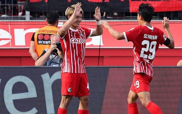 「素晴らしいゴール！！」「よく詰めてた」好調・堂安律が執念の決勝弾、フライブルクを首位に導く