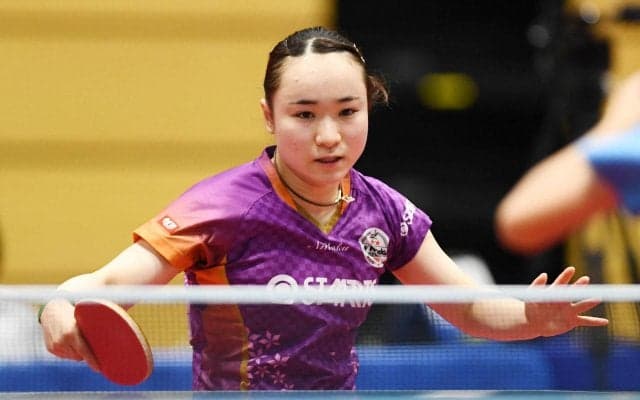 伊藤美誠 小学生の村田に貫禄のストレート勝ちで初戦突破【卓球 全農CUP TOP32】