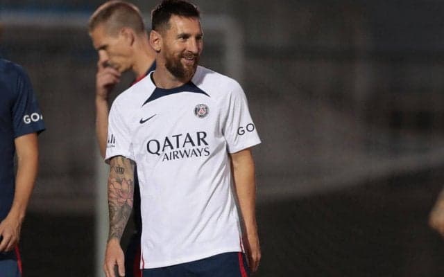 メッシは自らのシグネチャーモデルスパイクを履かず？W杯では着用との報も