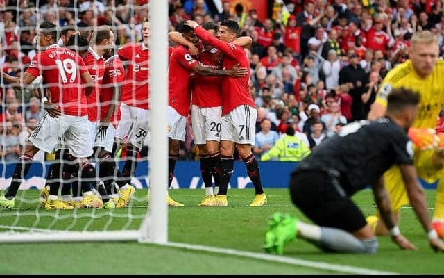 ユナイテッドがアーセナルの開幕連勝をストップ！　アントニーのデビュー弾にラッシュフォード2ゴールで4連勝！《プレミアリーグ》