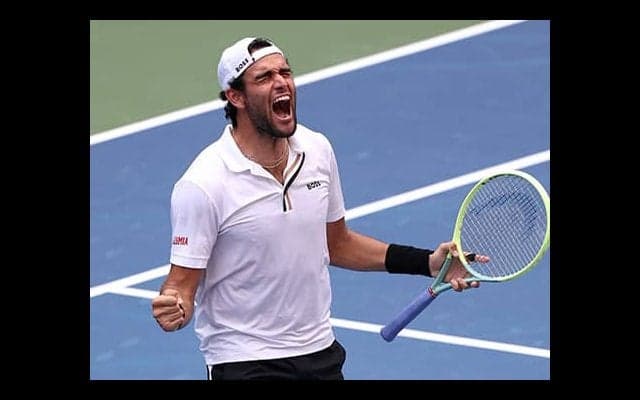  ベレッティーニ 激闘制し8強 