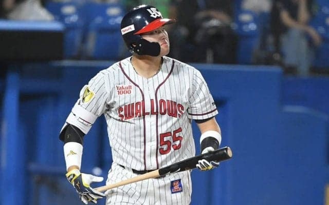 被弾の20歳が「打たれてなんか嬉しそう」　村上宗隆の衝撃51号に「ドン引きやん」
