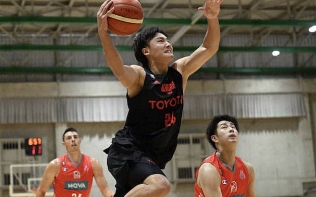 新HCのもとプレシーズンマッチに臨んだA東京の田中大貴「共通理解を持って練習に…」