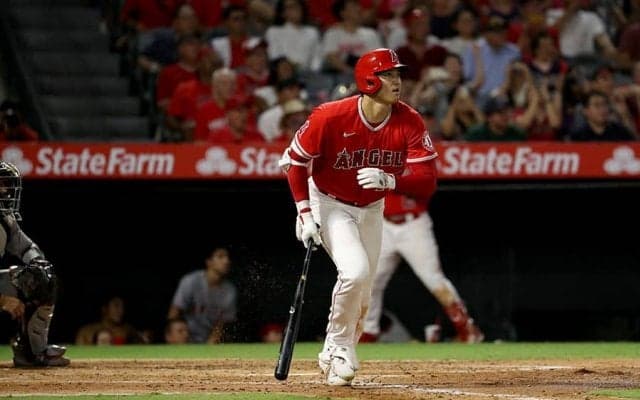 大谷翔平の31号2ランに仰天　LA実況席「超特急だ」「ワオ…スイングとともに球を破壊」