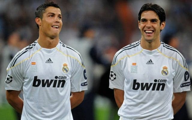 「最高の2人」、「激アツすぎる」カカとC・ロナウドがオールド・トラッフォードで再会！「永遠のアイドル」