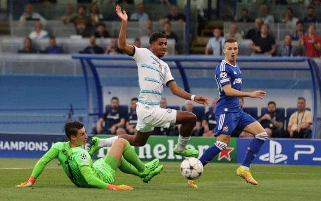 金星ビューティフルゴール！ CLで\"チェルシー粉砕\"の一撃が｢話題｣!! ディナモ・ザグレブFWが決めた技あり｢決勝ゴール｣