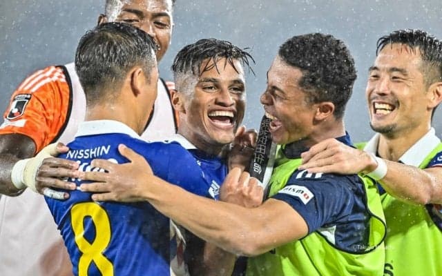 「最強助っ人」「またヤバいの連れてきた」横浜FMの新加入ブラジル人FWがデビュー戦でゴール！ 「キック上手い人の弾道やん」と賞賛された見事な左足のコントロールショット