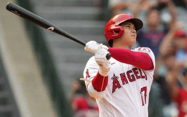 大谷翔平、33号に上がった歓声とは対照的な着弾点にファン注目「客おらん」「ガラガラだ」