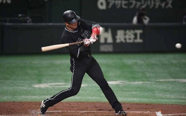 坂本勇人が現役最多となる2186安打　ヤクルト内川を抜いて単独1位に浮上
