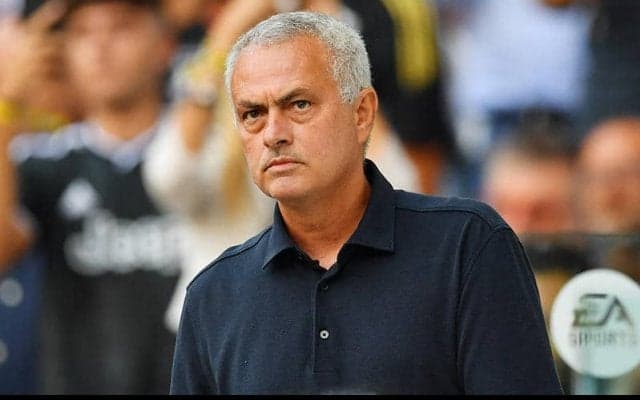 モウリーニョ、EL初戦黒星からの巻き返しを期す　「来週は絶対にホームで3pt」