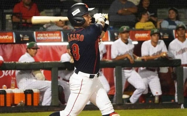 侍U18、浅野翔吾が“アルトゥーベ打法”で待望の一発　「今まで木で打った中で一番」