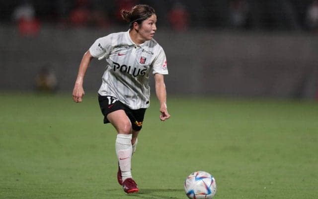 「ゴルフウェア姿もかわいい！」「めっちゃかわいい」浦和L・遠藤優が大好評のゴルフウェア姿を披露しファン歓喜「めっちゃお似合いで」